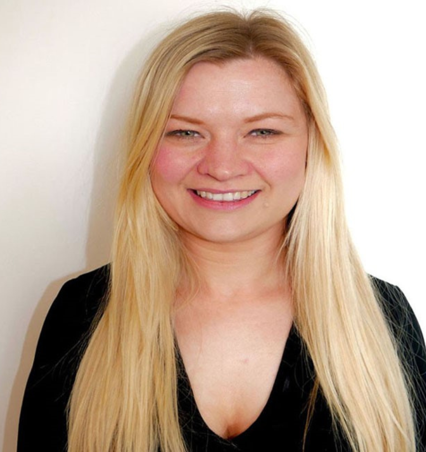 Sophia Peddie, Sales Negotiator 